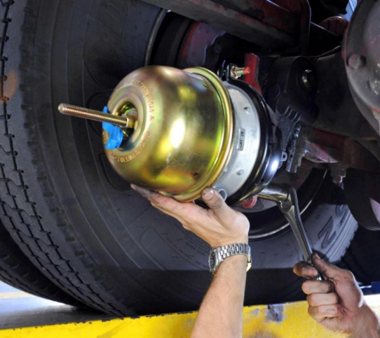 this image shows Chatsworth Mobile Truck Repair in Los Angeles, California